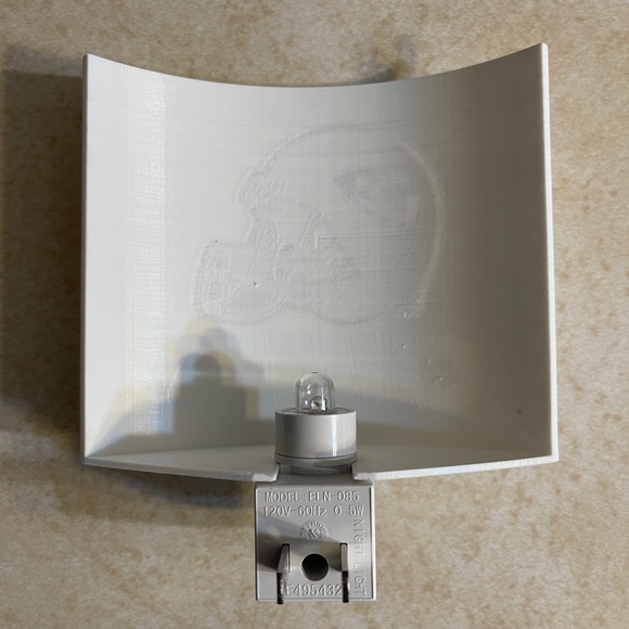 Kansas City Chiefs nightlight. - Picture 3 of 3